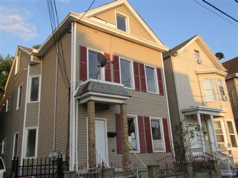 2 family homes for sale in paterson nj